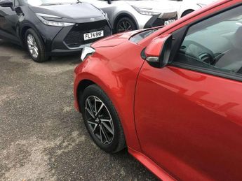 Toyota Yaris 1.5 Hybrid Design 5dr CVT
