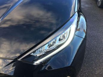 Toyota Yaris 1.5 Hybrid Design 5dr CVT