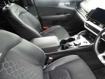 Kia Sportage 1.6T GDi 241 PHEV GT-Line 5dr Auto AWD