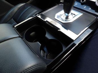 Land Rover Range Rover Evoque 2.0 P250 R-Dynamic SE 5dr Auto