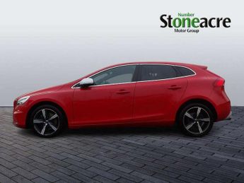 Volvo V40 T2 [122] R DESIGN Edition 5dr Geartronic