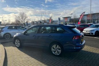 Volkswagen Golf Estate 1.5 eTSI Life 5dr DSG