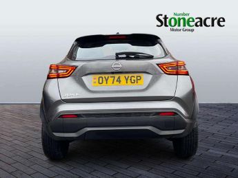 Nissan Juke 1.0 DiG-T Acenta Premium 5dr DCT