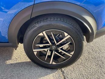Nissan Juke 1.6 Hybrid N-Connecta 5dr Auto
