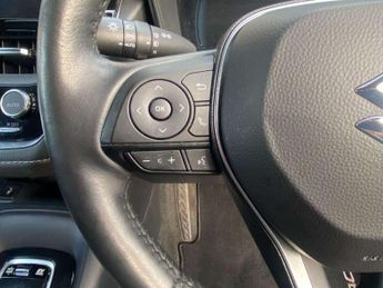 Suzuki Swace 1.8 Hybrid Motion 5dr CVT