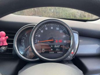 MINI Hatchback 5dr 1.5 Cooper Classic 5dr Auto