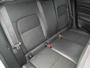 Nissan Juke 1.0 DiG-T N-Connecta 5dr DCT