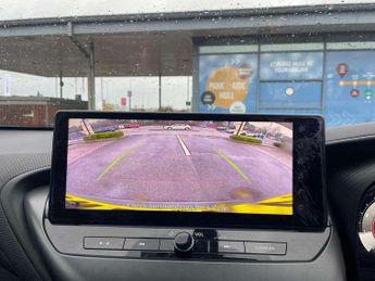 Nissan Juke 1.0 DiG-T N-Connecta 5dr DCT