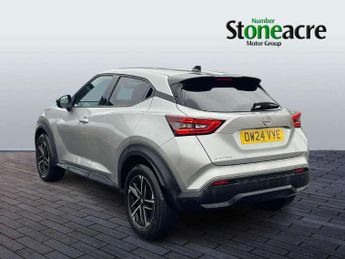 Nissan Juke 1.0 DiG-T N-Connecta 5dr DCT