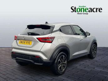 Nissan Juke 1.0 DiG-T N-Connecta 5dr DCT