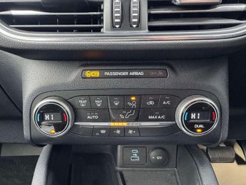 Ford Kuga 2.0 EcoBlue 190 Titanium First Ed 5dr Auto AWD