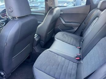 SEAT Arona 1.0 TSI 110 XPERIENCE Lux 5dr DSG