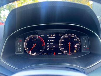 SEAT Arona 1.0 TSI 110 XPERIENCE Lux 5dr DSG