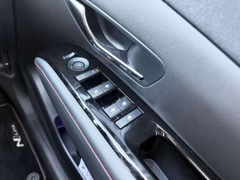 Hyundai Tucson 1.6T Plug-in Hybrid N Line S 5dr 4WD Auto