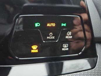 Volkswagen Golf 2.0 TDI 150 R-Line 5dr DSG