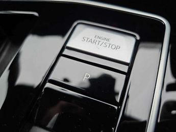 Volkswagen Golf 2.0 TDI 150 R-Line 5dr DSG