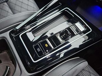 Volkswagen Golf 2.0 TDI 150 R-Line 5dr DSG