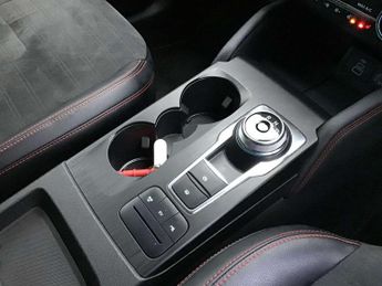 Ford Kuga 2.5 PHEV ST-Line 5dr CVT