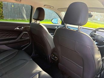 MG HS 1.5 T-GDI PHEV Trophy 5dr Auto