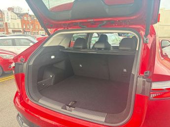 MG HS 1.5 T-GDI Trophy 5dr DCT