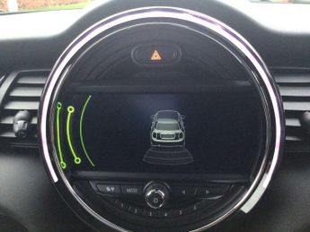 MINI Hatchback 5dr 1.5 Cooper Seven 5dr Auto