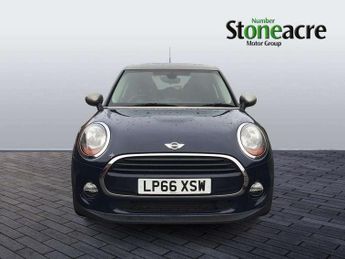 MINI Hatchback 5dr 1.5 Cooper Seven 5dr Auto