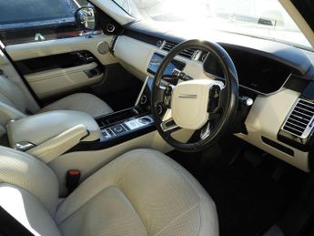 Land Rover Range Rover 3.0 SDV6 Vogue 4dr Auto