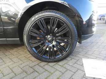 Land Rover Range Rover 3.0 SDV6 Vogue 4dr Auto