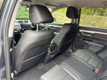 Honda CR-V 2.0 i-MMD Hybrid SR 5dr eCVT
