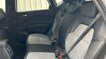 Renault Captur 1.6 E-TECH PHEV 160 Launch Edition 5dr Auto