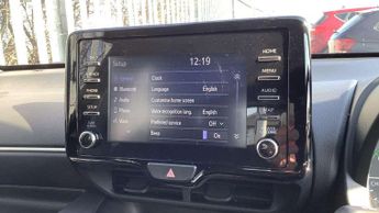 Toyota Yaris 1.5 Hybrid Icon 5dr CVT