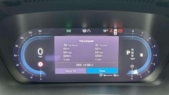 Volvo XC40 2.0 B3P Plus Dark 5dr Auto