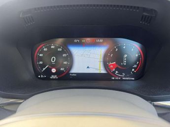 Volvo XC60 2.0 T5 [250] Momentum 5dr AWD Geartronic