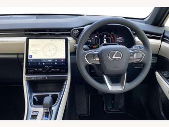 Lexus Lbx 1.5 Premium Plus 5dr E-CVT