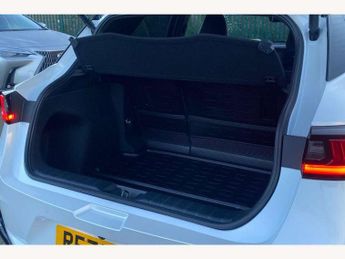 Lexus Lbx 1.5 Vibrant Edition 5dr E-CVT