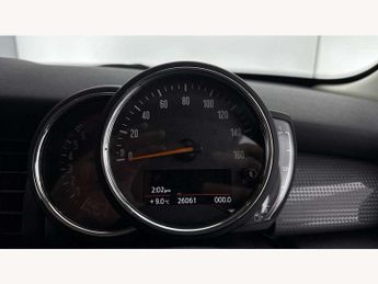 MINI Hatchback 5dr 1.5 Cooper Classic II 5dr Auto