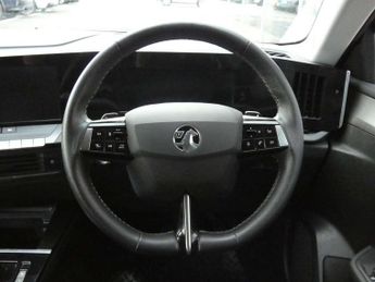 Vauxhall Astra Sports Tourer 1.2 Turbo 130 Design 5dr Auto