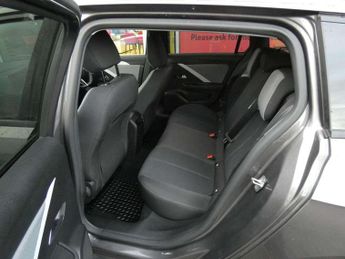 Vauxhall Astra Sports Tourer 1.2 Turbo 130 Design 5dr Auto