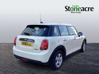 MINI Hatchback 5dr 1.5 Cooper II 5dr Auto