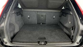 Volvo XC40 1.5 T3 [163] R DESIGN Pro 5dr Geartronic
