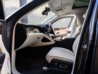 Bentley Bentayga 4.0 V8 Azure 5dr Auto EWB