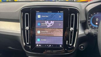 Volvo XC40 2.0 B3P Core 5dr Auto