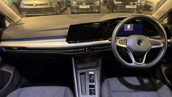 Volkswagen Golf 1.5 eTSI 150 Life 5dr DSG