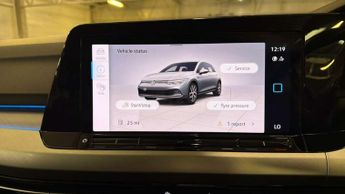 Volkswagen Golf 1.5 eTSI 150 Life 5dr DSG