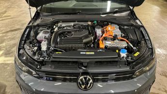 Volkswagen Golf 1.5 TSI 272 GTE eHybrid 5dr DSG