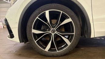 Volkswagen Tiguan 2.0 TDI 4Motion R-Line 5dr DSG