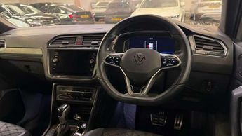 Volkswagen Tiguan 2.0 TDI 4Motion R-Line 5dr DSG