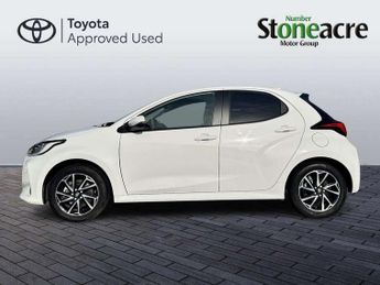 Toyota Yaris 1.5 Hybrid Design 5dr CVT