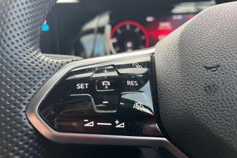 Volkswagen Golf 2.0 TDI 200 GTD 5dr DSG