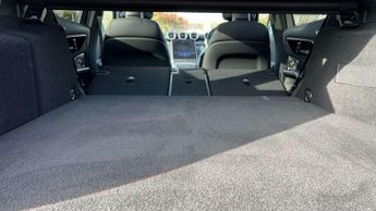 Mercedes-Benz C-Class Estate C300e AMG Line Premium Plus 5dr 9G-Tronic